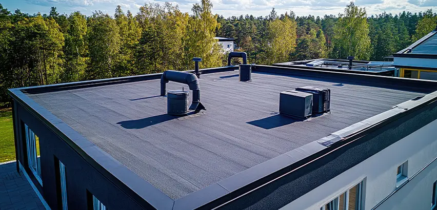 Professional Flat Roof Replacement Services in Eastchester, NY