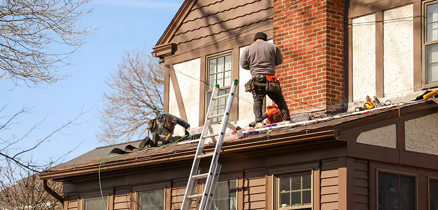Roof Siding Trim Repair in Eastchester