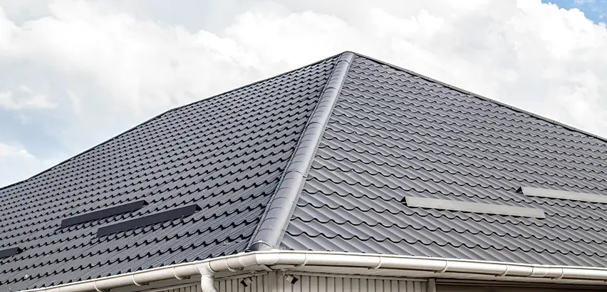 Roof Gully Repair in Eastchester